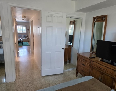 504 67th Avenue - Photo Thumbnail 10