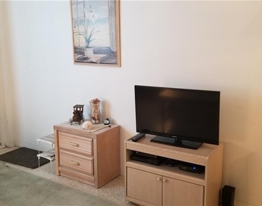 504 67th Avenue - Photo Thumbnail 6
