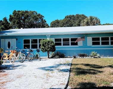 2205 59th Street S - Photo Thumbnail 42