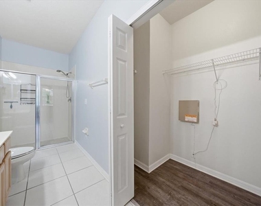 9508 W Park Village Drive - Photo Thumbnail 10