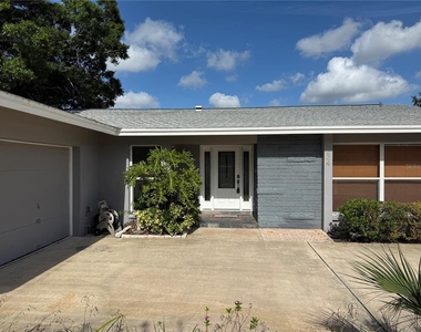 1634 Sheffield Drive - Photo Thumbnail 2