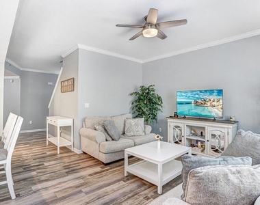 9838 W Park Village Drive - Photo Thumbnail 14