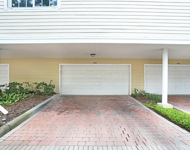 9838 W Park Village Drive - Photo Thumbnail 30