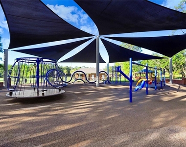 9838 W Park Village Drive - Photo Thumbnail 50