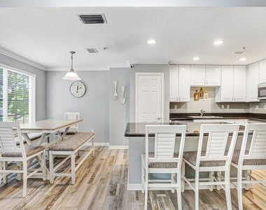 9838 W Park Village Drive - Photo Thumbnail 15