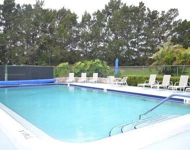 161 Lakeside Drive - Photo Thumbnail 42