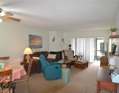 161 Lakeside Drive - Photo Thumbnail 5