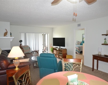 161 Lakeside Drive - Photo Thumbnail 7