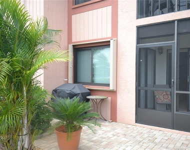 161 Lakeside Drive - Photo Thumbnail 36