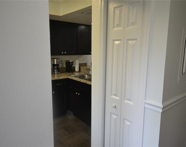 161 Lakeside Drive - Photo Thumbnail 33