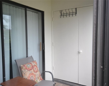 161 Lakeside Drive - Photo Thumbnail 37