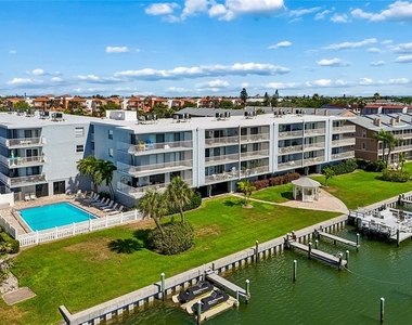 719 Pinellas Bayway S - Photo Thumbnail 1