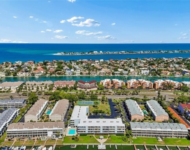 719 Pinellas Bayway S - Photo Thumbnail 4
