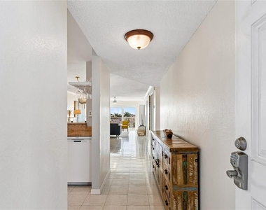 719 Pinellas Bayway S - Photo Thumbnail 7