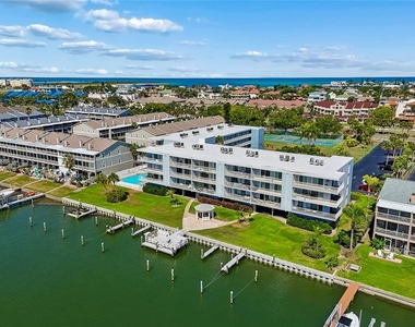 719 Pinellas Bayway S - Photo Thumbnail 2