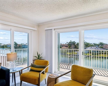 719 Pinellas Bayway S - Photo Thumbnail 24