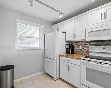 719 Pinellas Bayway S - Photo Thumbnail 10