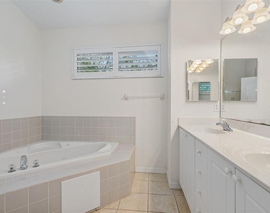 1381 Curlew Road - Photo Thumbnail 24