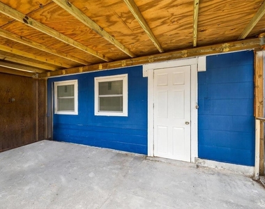 5801 Magnolia Street N - Photo Thumbnail 18