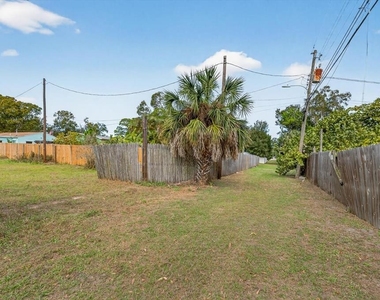 5801 Magnolia Street N - Photo Thumbnail 21