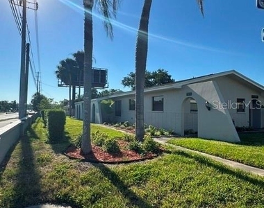 2301 W Bay Drive - Photo Thumbnail 2