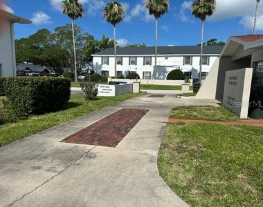 2301 W Bay Drive - Photo Thumbnail 4