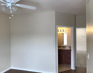 8414 Lucuya Way - Photo Thumbnail 15