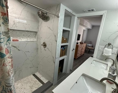 301 87th Avenue - Photo Thumbnail 9