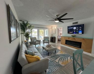 301 87th Avenue - Photo Thumbnail 4