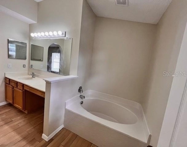 31810 Inkley Court - Photo Thumbnail 11
