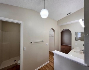 31810 Inkley Court - Photo Thumbnail 12