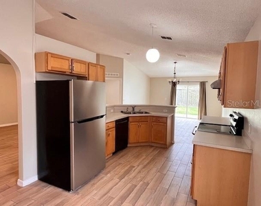 31810 Inkley Court - Photo Thumbnail 6