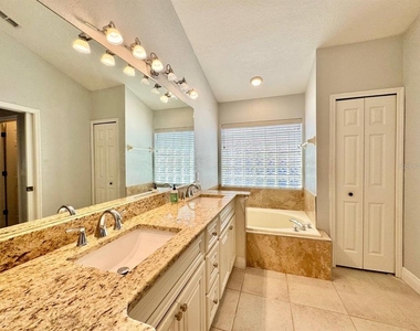 11504 Wellman Drive - Photo Thumbnail 18