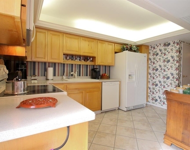 3301 Bayshore Boulevard - Photo Thumbnail 10