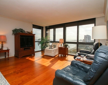 3301 Bayshore Boulevard - Photo Thumbnail 3