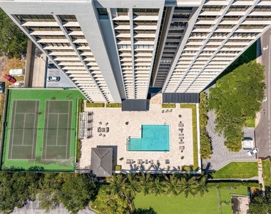 3301 Bayshore Boulevard - Photo Thumbnail 33