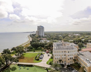 3301 Bayshore Boulevard - Photo Thumbnail 4