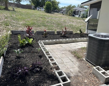 1241 Pilgrim Rd - Photo Thumbnail 23