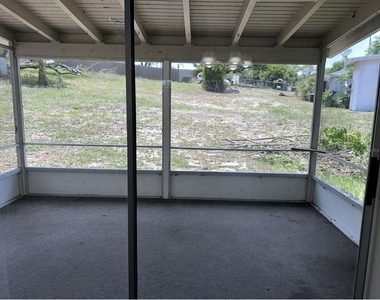 1241 Pilgrim Rd - Photo Thumbnail 22