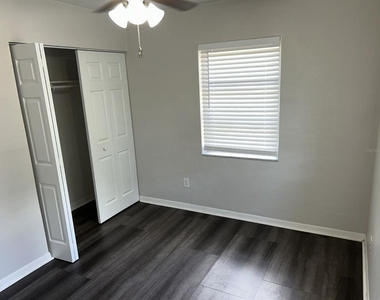 1241 Pilgrim Rd - Photo Thumbnail 18