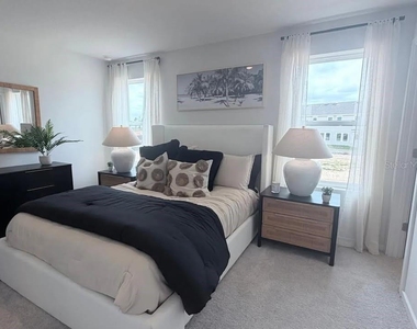 880 Lynx Street - Photo Thumbnail 16