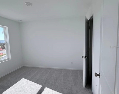 880 Lynx Street - Photo Thumbnail 24