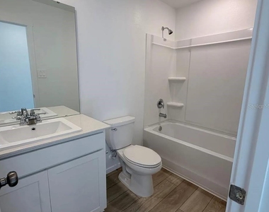 880 Lynx Street - Photo Thumbnail 21