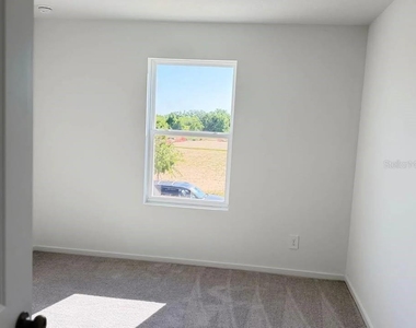 880 Lynx Street - Photo Thumbnail 18