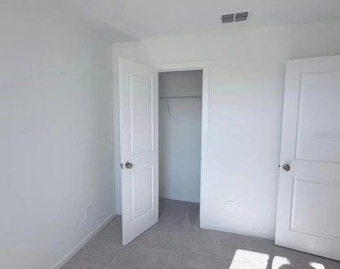 880 Lynx Street - Photo Thumbnail 25