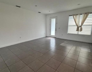 2399 Missouri Avenue - Photo Thumbnail 8