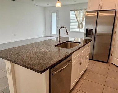 2399 Missouri Avenue - Photo Thumbnail 5