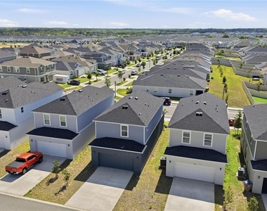 9572 Westside Hills Drive - Photo Thumbnail 24