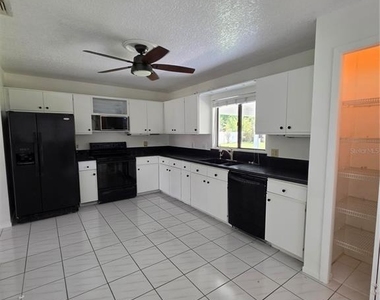 2216 Thurber Court - Photo Thumbnail 12