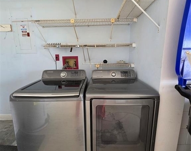 2216 Thurber Court - Photo Thumbnail 18